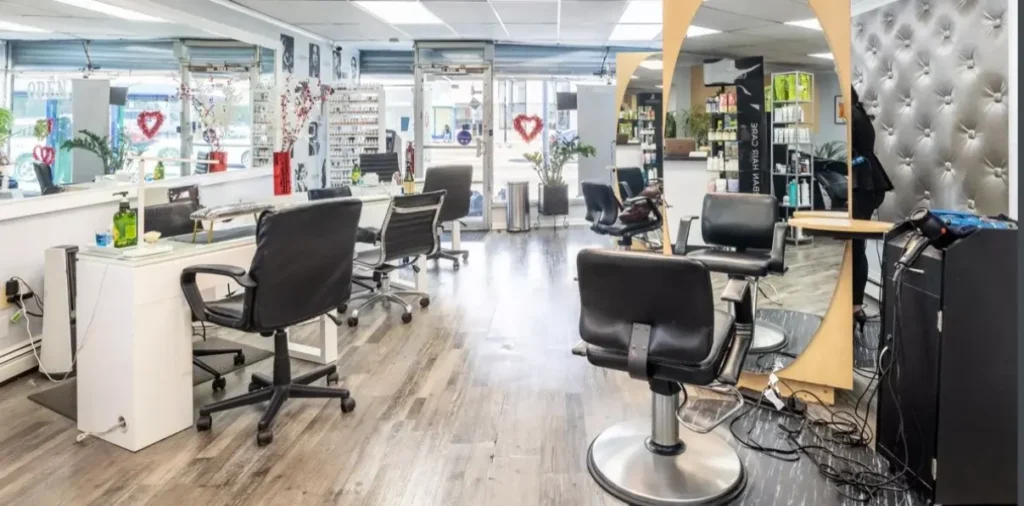 Nail salon in Newark, NJ