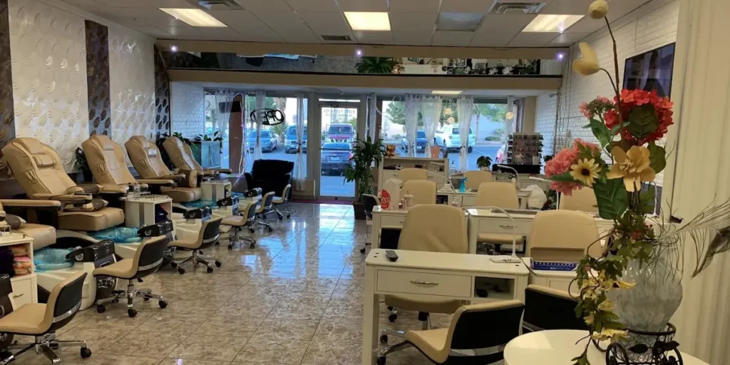 Happy Nails & Spa El Paso, TX